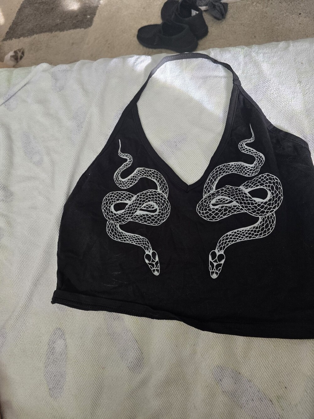 Romwe Black Snake Shirt Size Medium